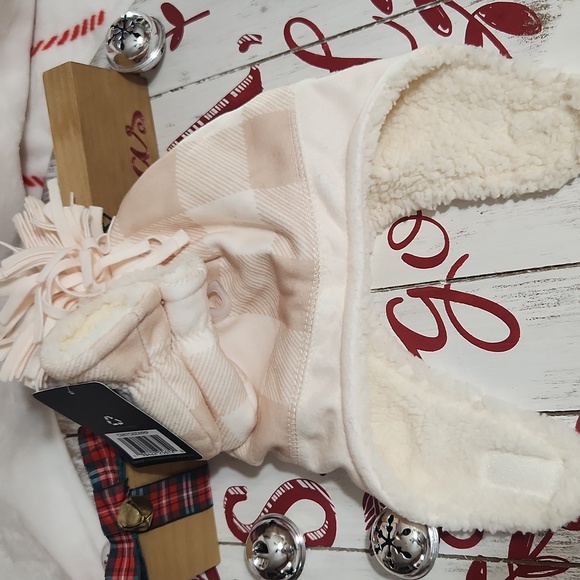 WEATHERPROOF hat And Mittens Set - Picture 9 of 13